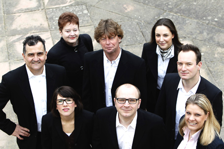 gruppenbild_b2-agentur